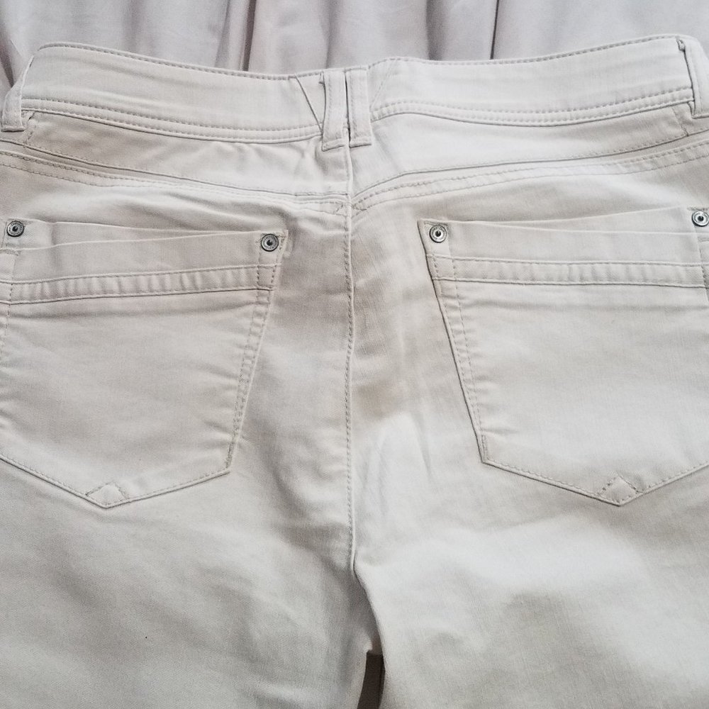 Democracy "AB" Technology-stretch jeans size 10